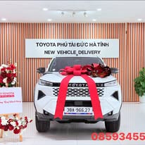 Giao xe Toyota tại Hà Tĩnh - Phạm Thuý Quyên